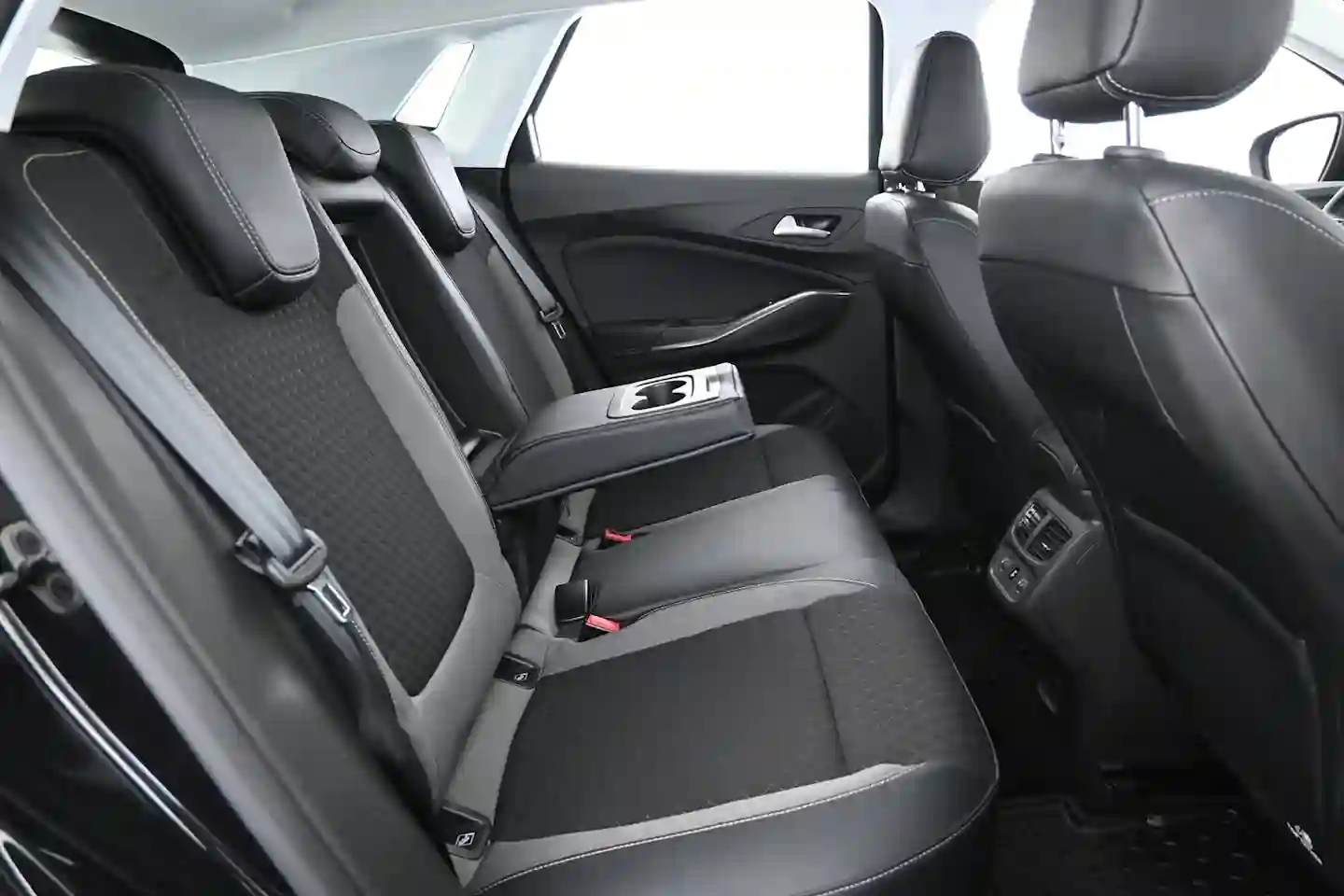 Car Image - 4125n6uC2gocKLblqXEJPs