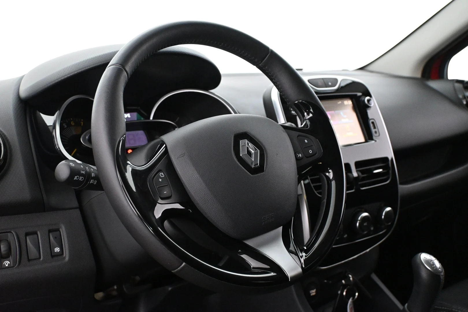 Car Image - 3DyDAn1jRCwSxbebKgs7RX
