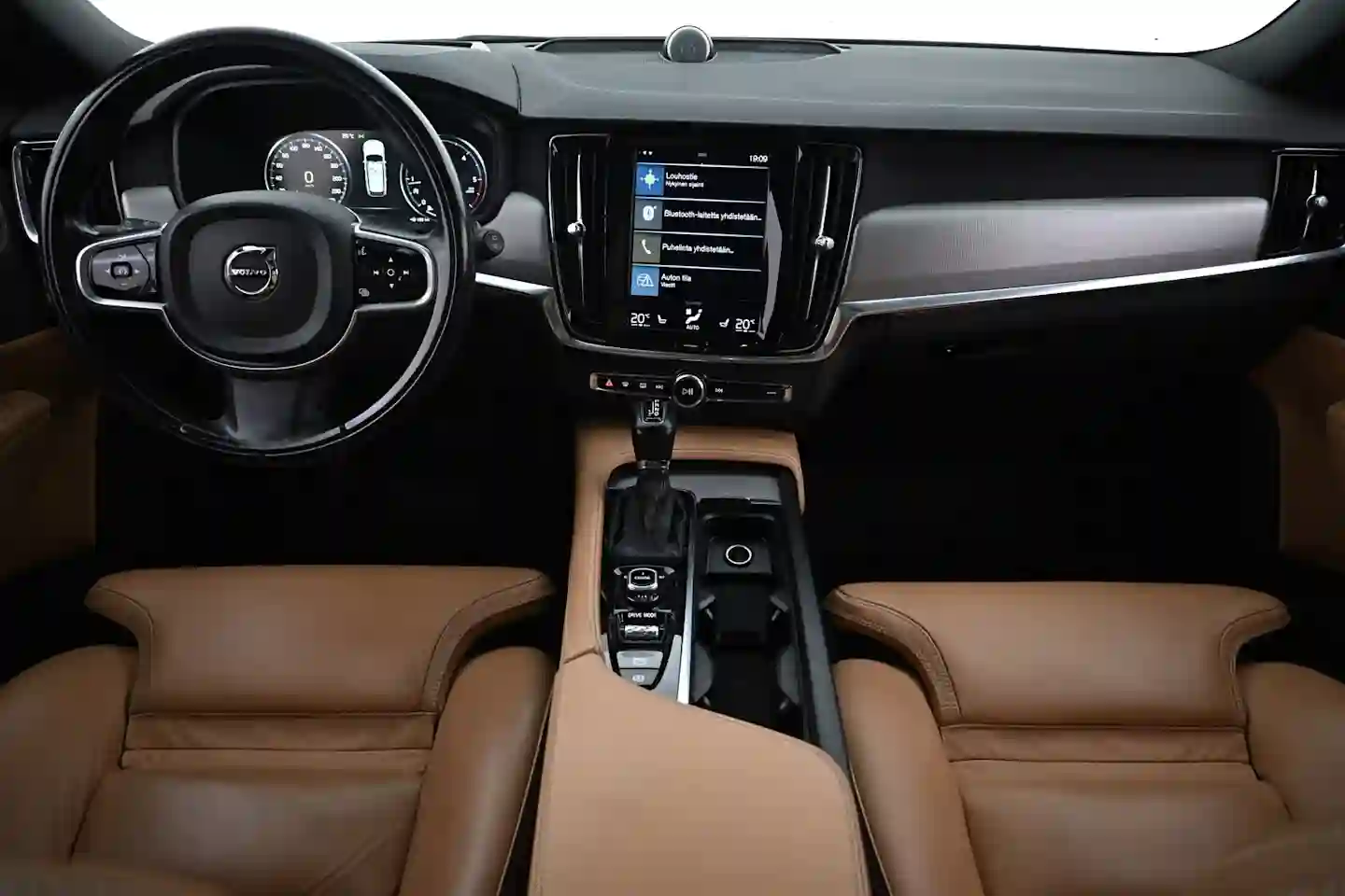 Car Image - 2kLJpdTRPefS0qQVbxAGRg