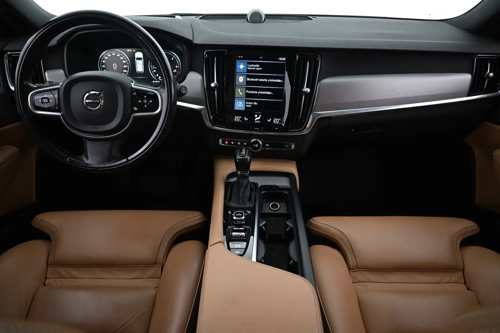 Car Image - 2kLJpdTRPefS0qQVbxAGRg