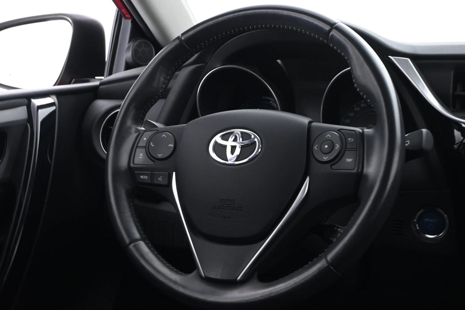 Car Image - 2HN0zktt3mX3ZyisvaiYuA