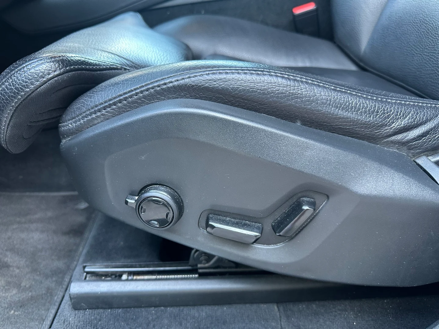 Car Image - 74tuKzJtCYMQ0cCaawyKKt