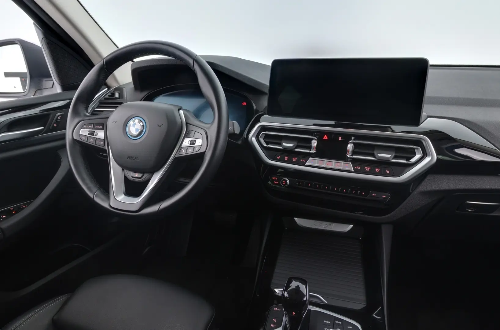 Car Image - 2LRrHMYCHQPuyW3PVj8lou
