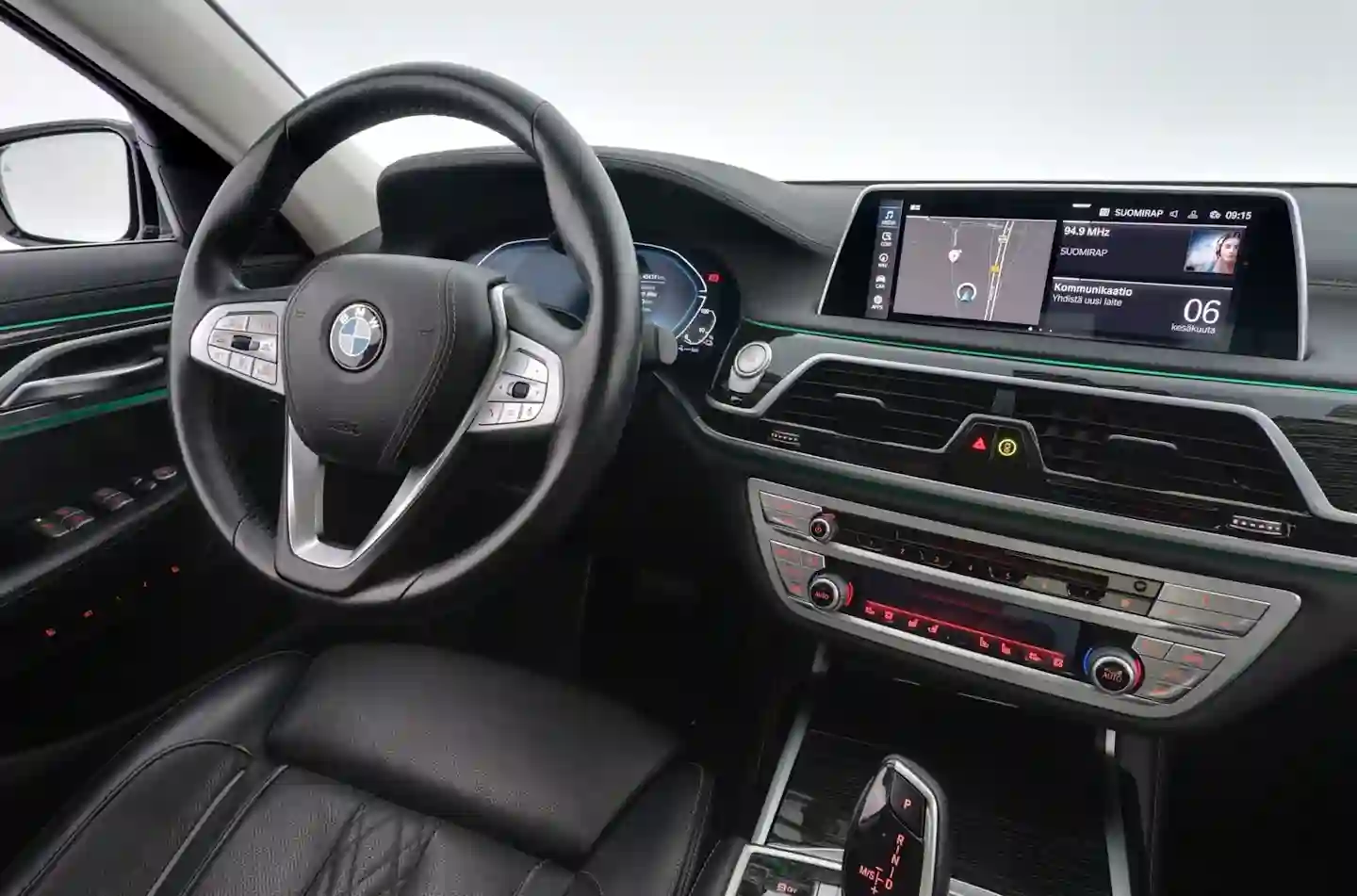 Car Image - 4n5DGxEY0OZAcxM1u6HMUb