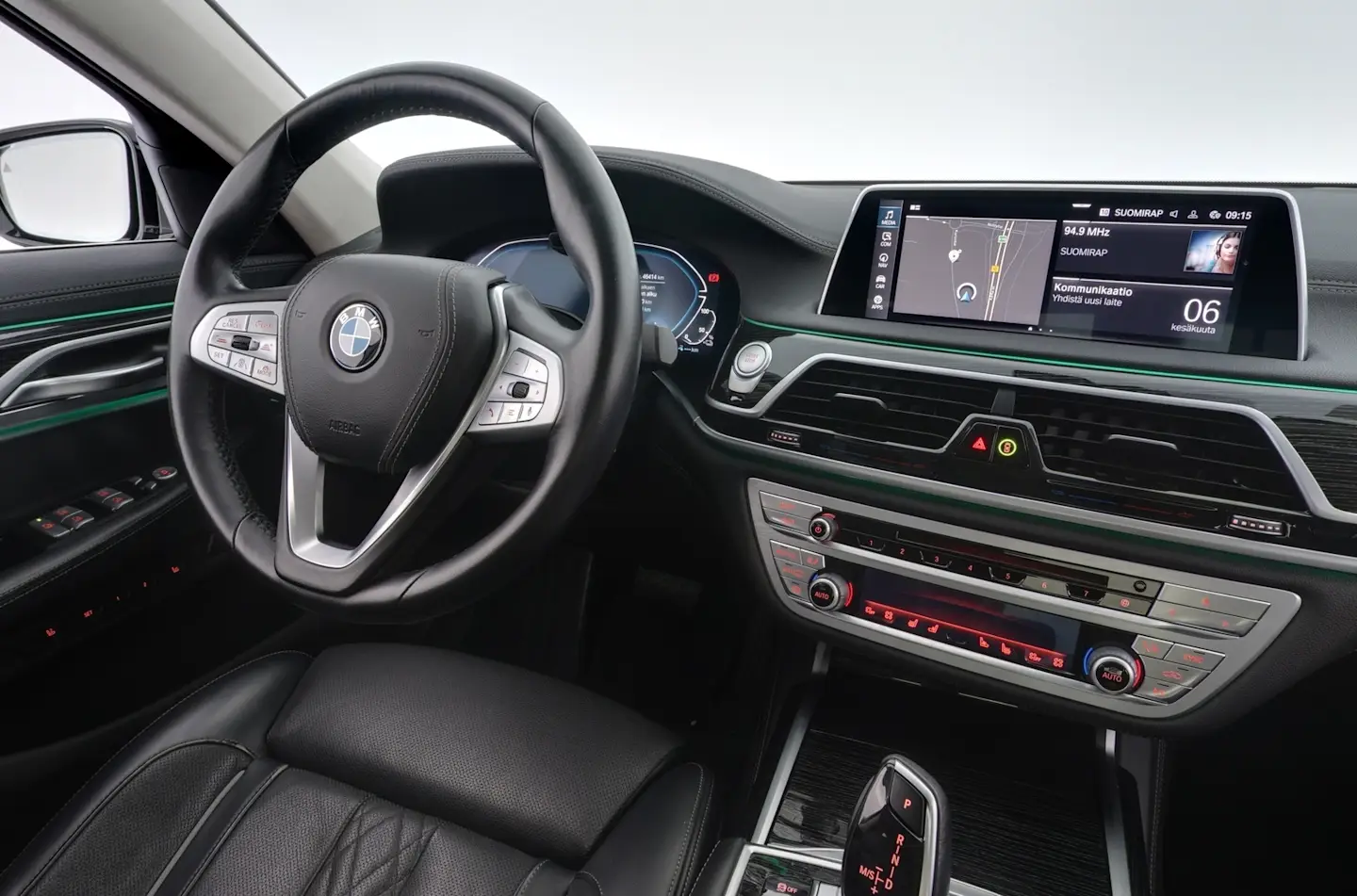 Car Image - 4n5DGxEY0OZAcxM1u6HMUb