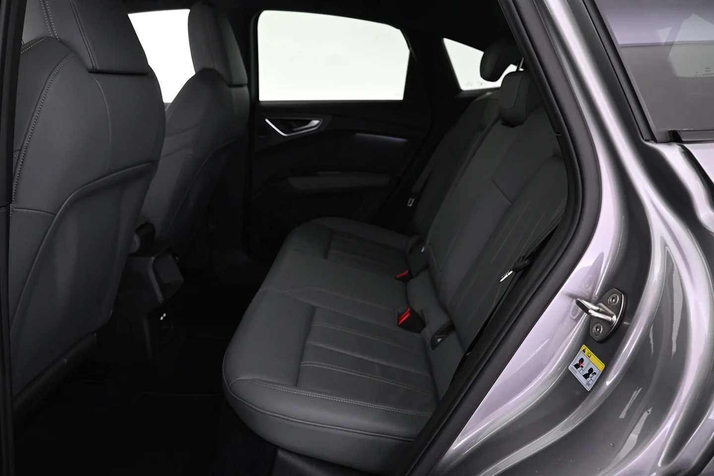 Car Image - 4f6lcNLgF0QAo1QeT6K9f1