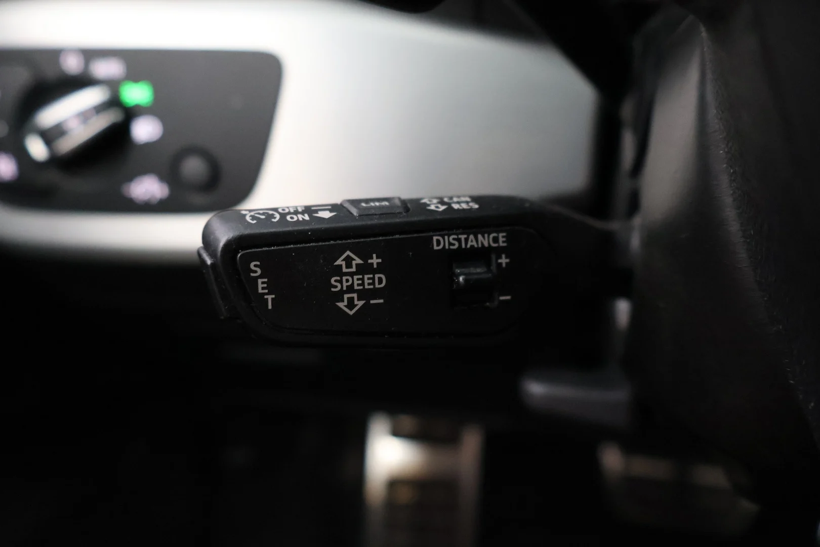 Car Image - 2G9hUF7RGBNRJnRknUBD6w