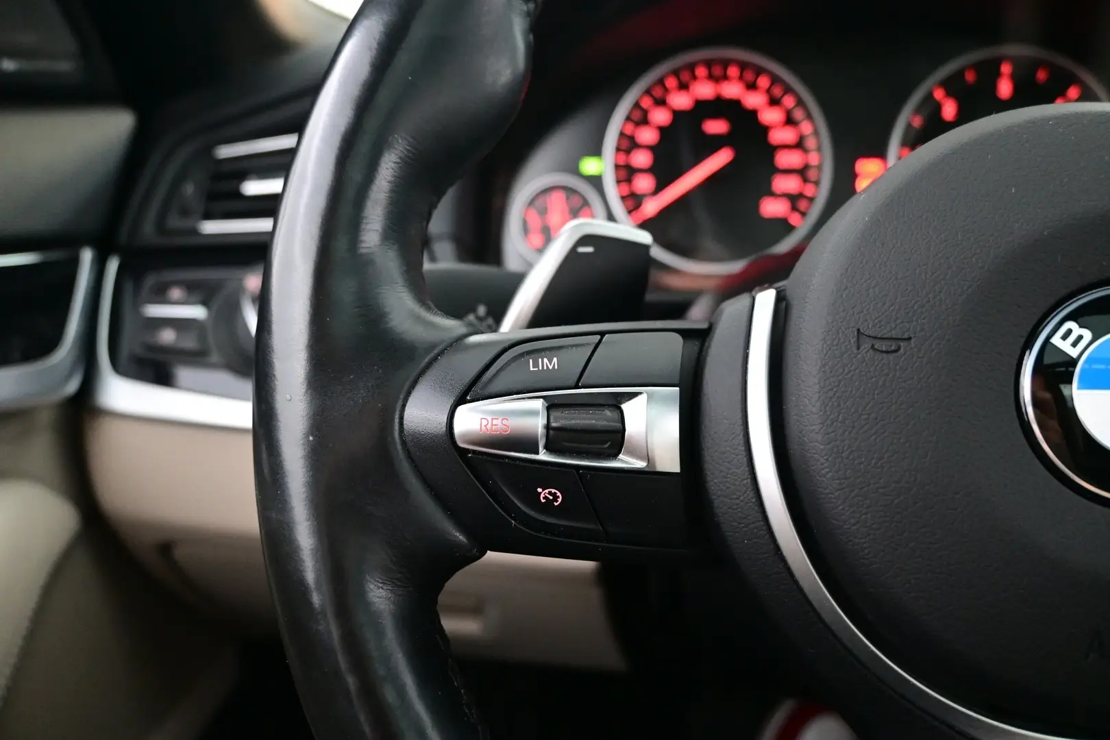 Car Image - 3PWFnGQ8r1iK4Rg4i2gtVL