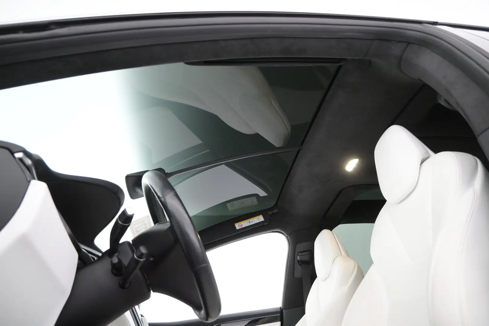 Car Image - 6TIvfjxKXhl4bBmRA1BGCh