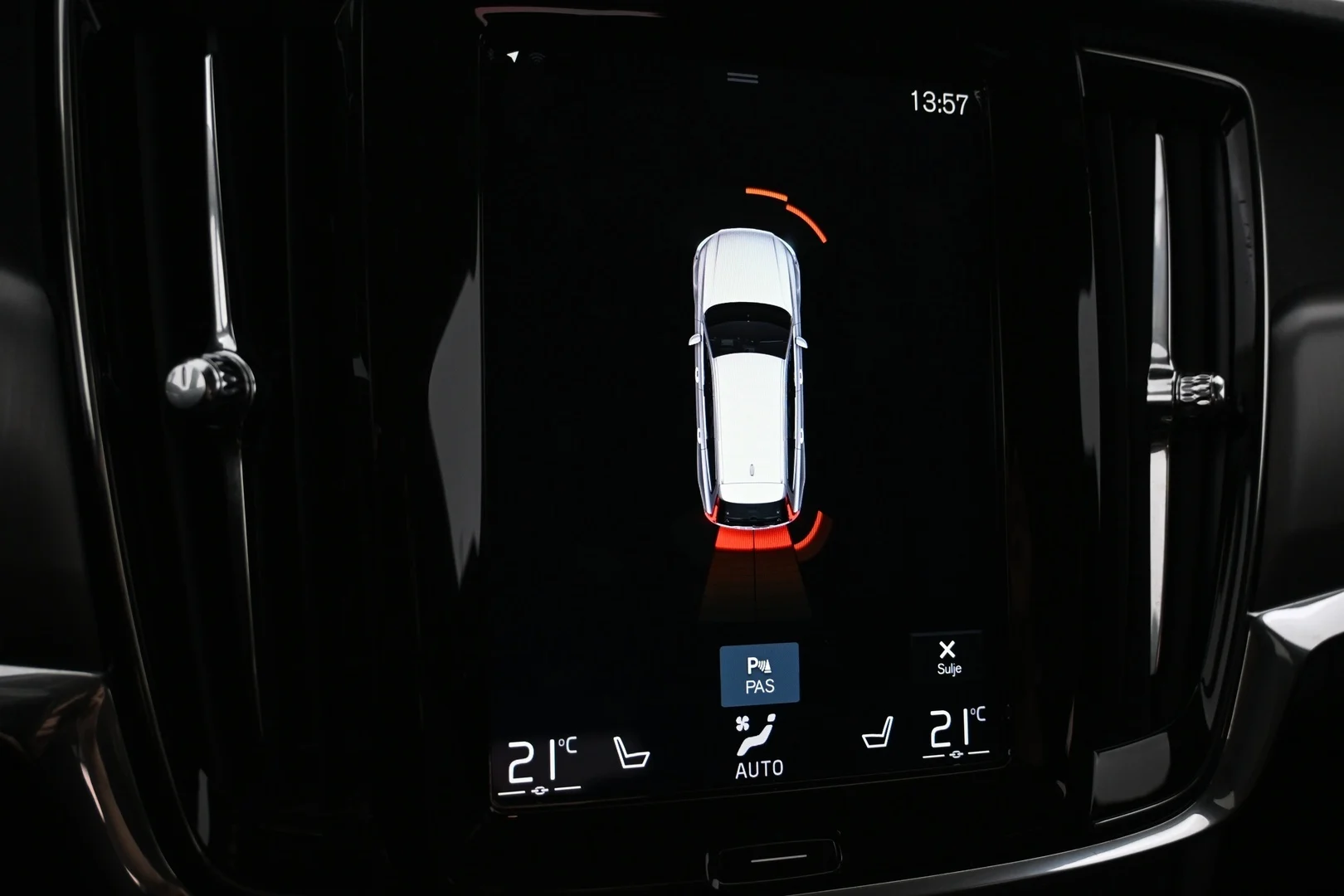 Car Image - j1jqUiweip20IwWLKdmeA