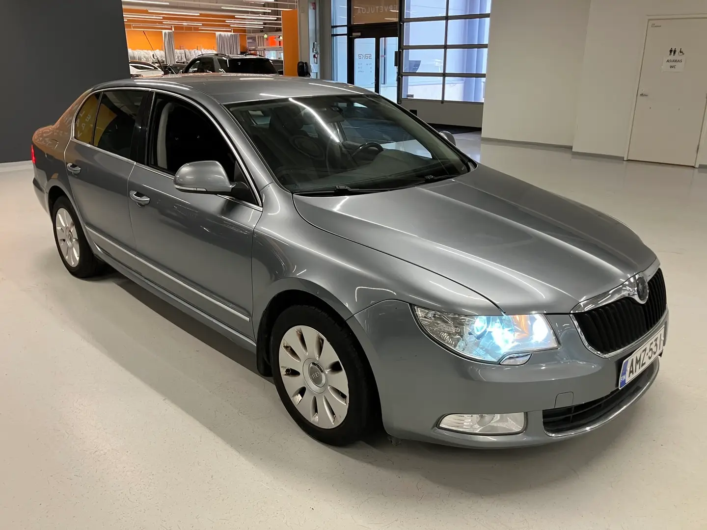 Car Image - FsTkKYT7XoojYjjK0pqFY