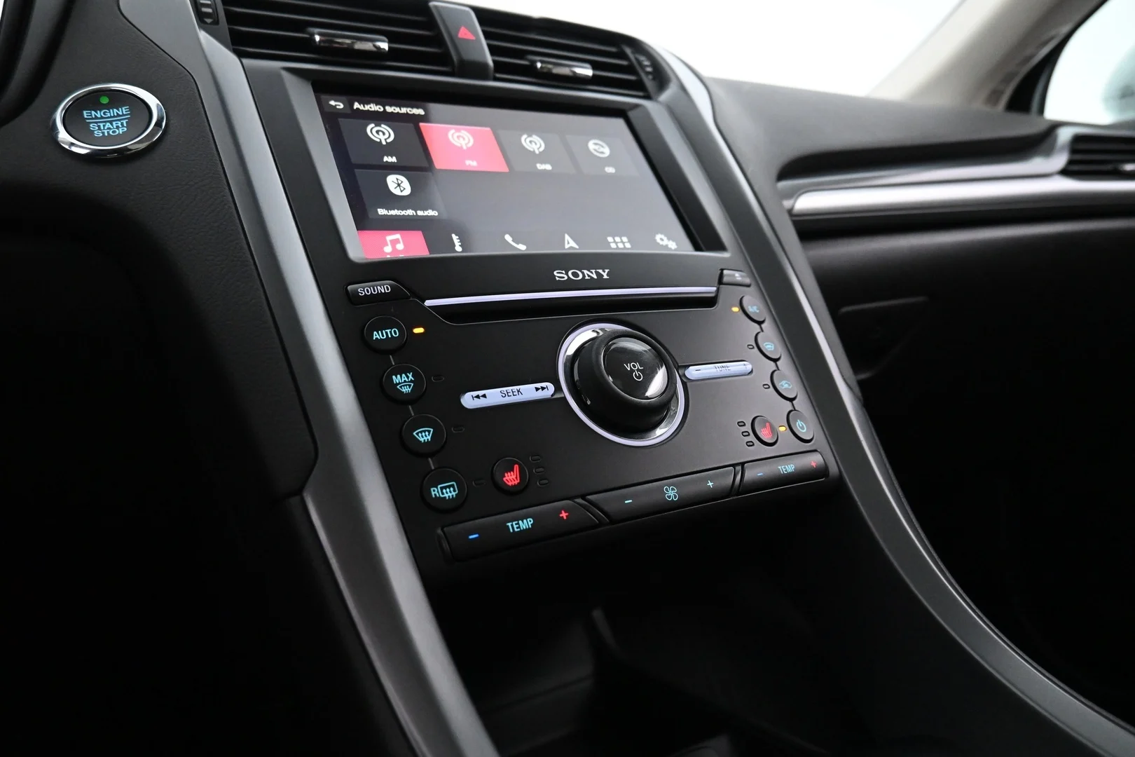 Car Image - bT3wZ27TtceL7gD34Y1rc