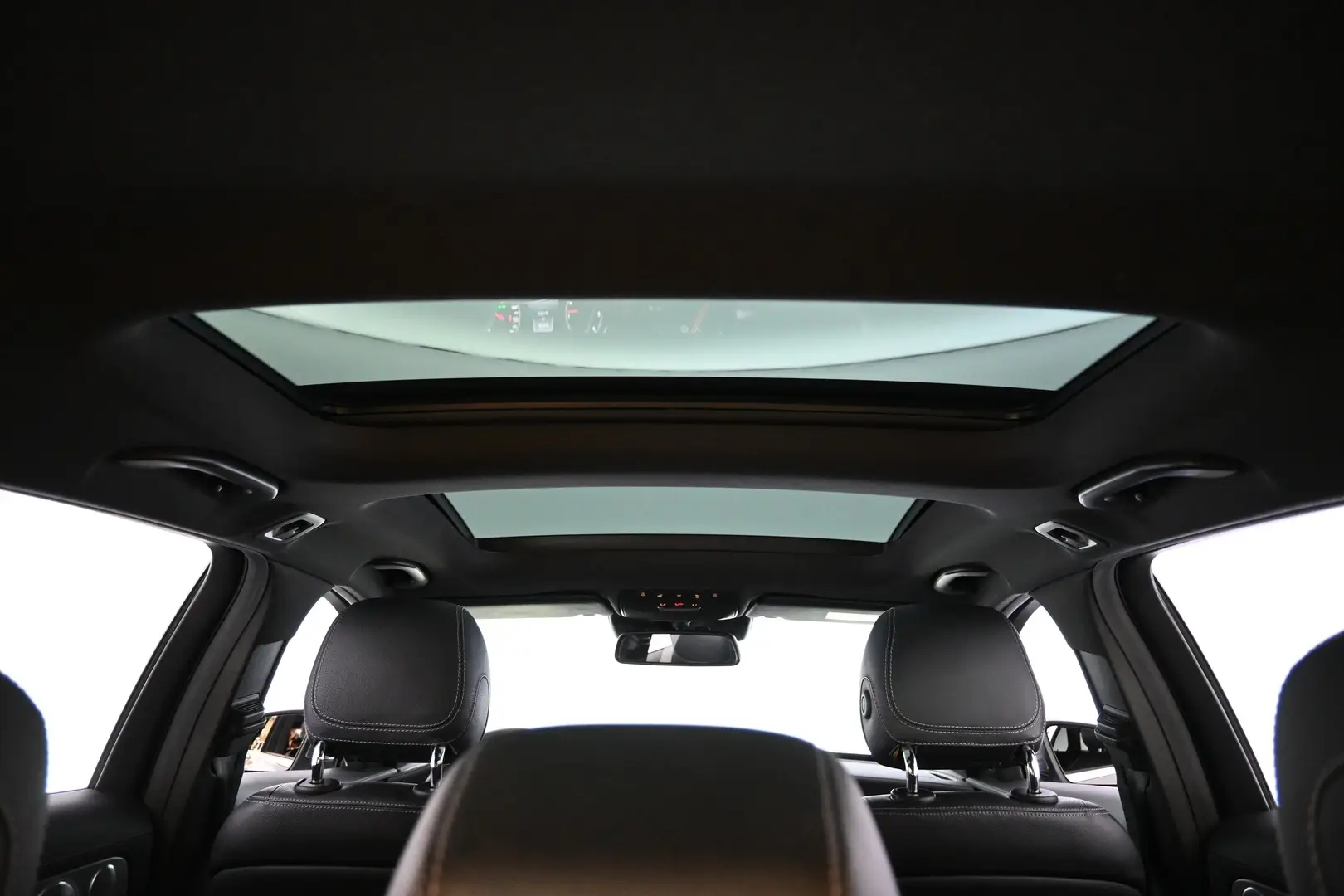 Car Image - 7dHGid6Zq1DvDHPy2uqlW5