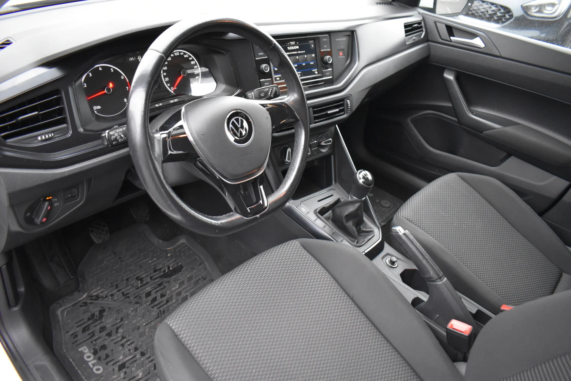 Car Image - 4lCHQLnSKBNUAl1TixEFG1
