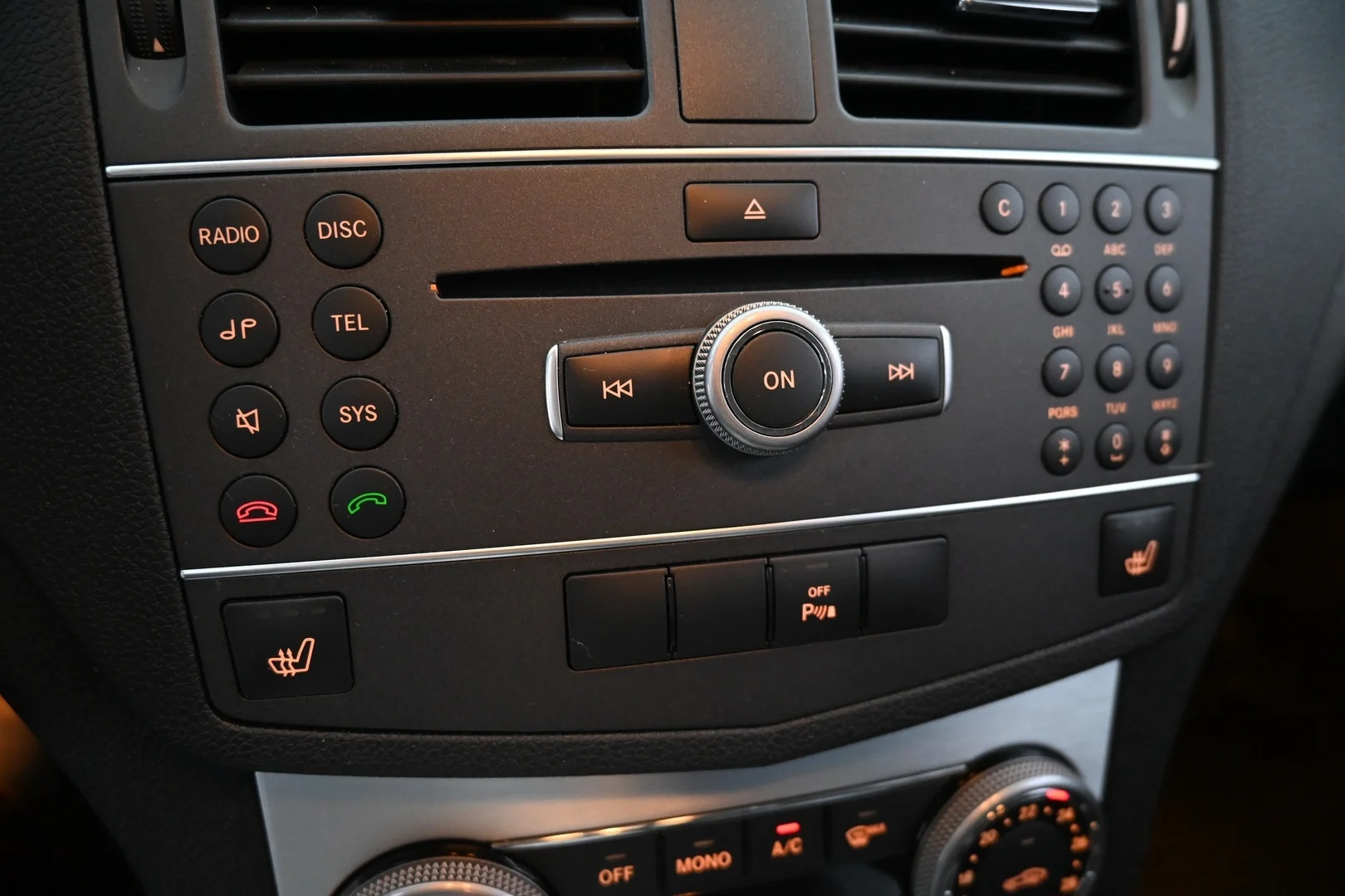 Car Image - 6vGXnhHeyryvPZQnjuhmyl