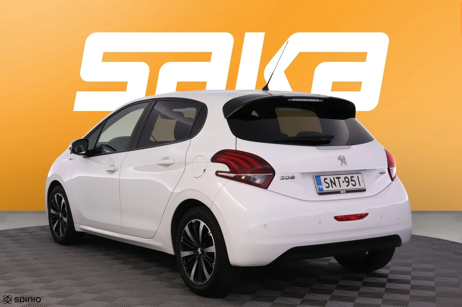 Car Image - 7vLum4Ulyk8dpRwh7dsXkc
