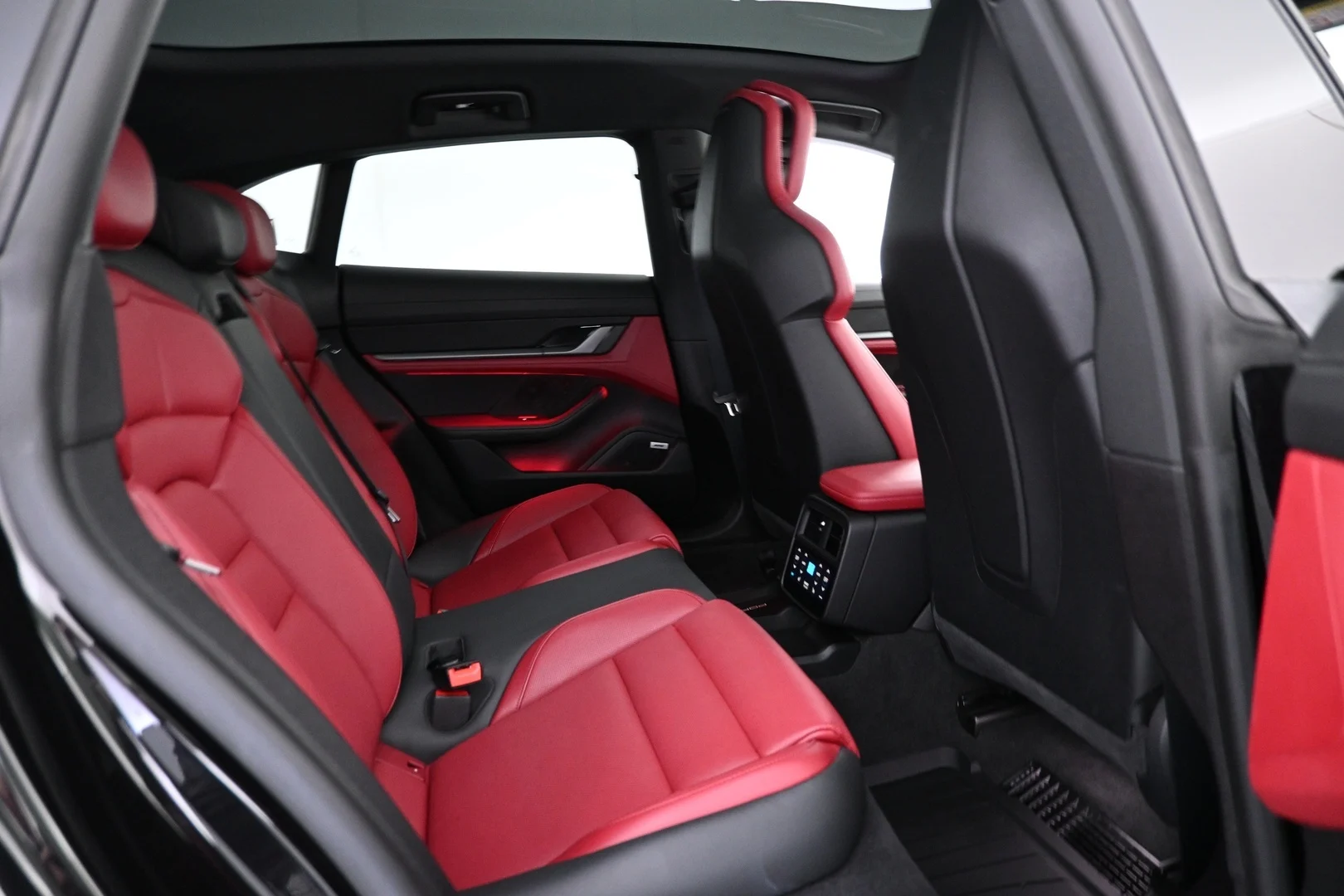 Car Image - 5z5w8kFEEjBktXlz5g6mZ6