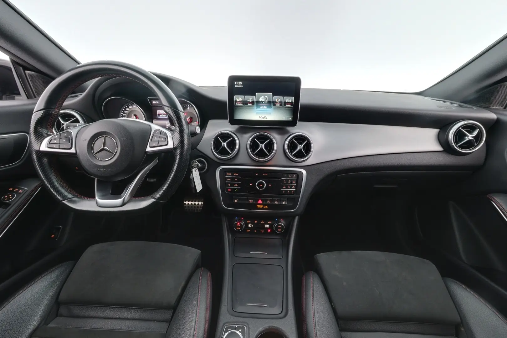 Car Image - 2jHqnkI7XKl7w4bWaqnGme