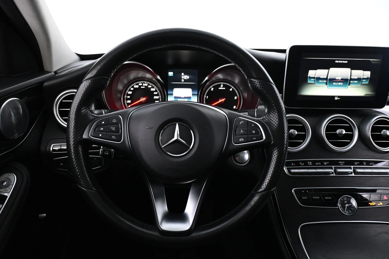 Car Image - 2kEhJ5WQv4aHlnbVle5uL4
