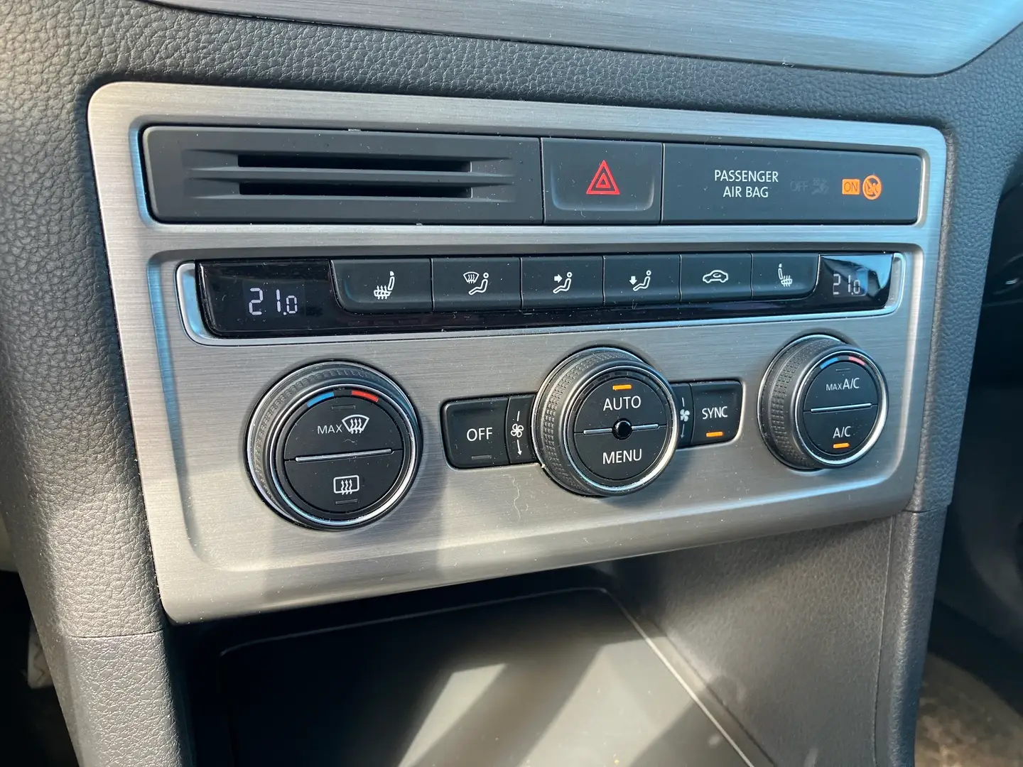 Car Image - 21abljFS5tKsqDT5bjExGB