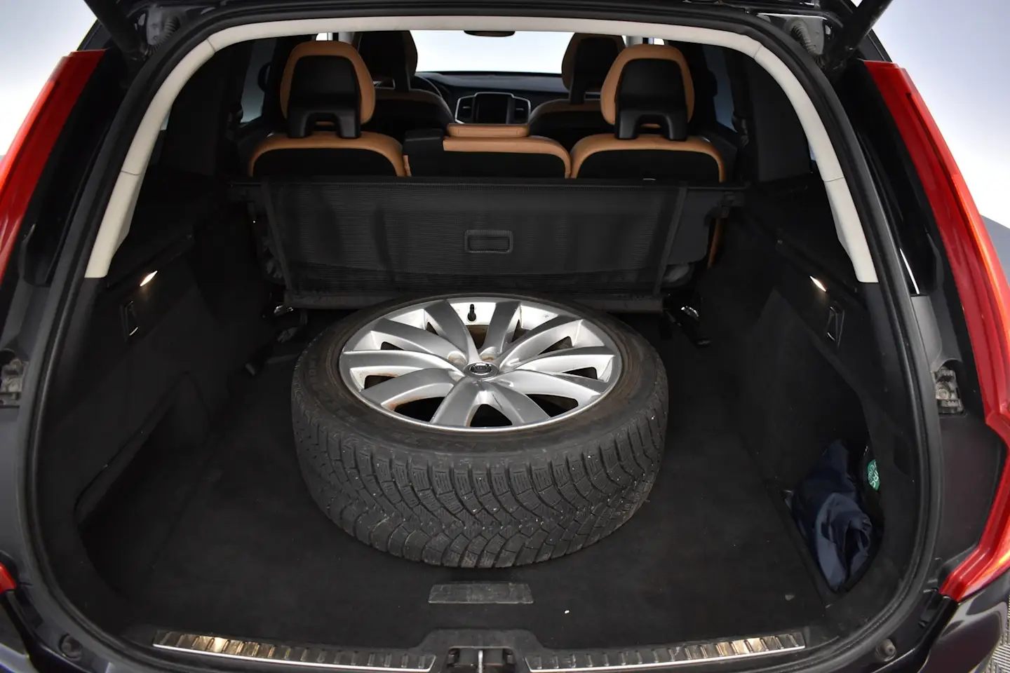 Car Image - 43STJmTuhXfp0nUlbmLdsG