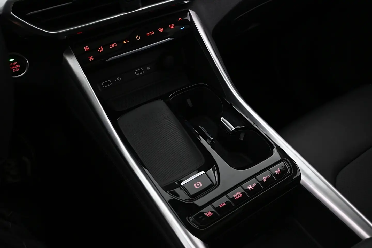 Car Image - 7oEJRWYqaktwAUWut4xvfS