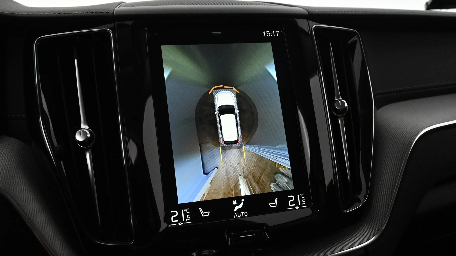 Car Image - 4sblbxCNTAL3DSN5q0mw8P