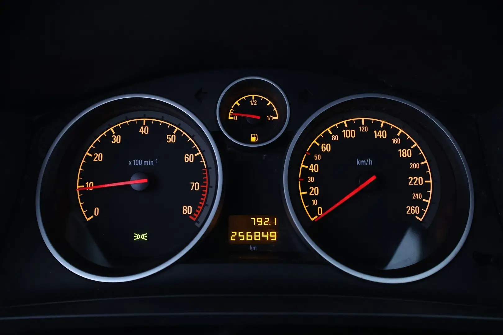 Car Image - 6anzIA0h9ACnwlI7hfcxMh