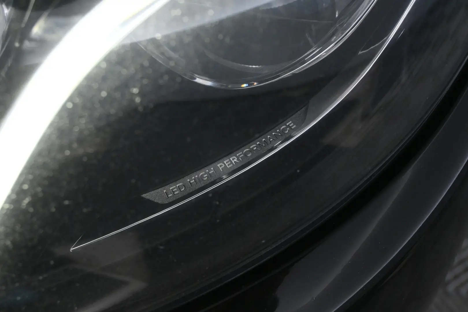 Car Image - 6S7HdpMqQaBxi0x1N3ZODT