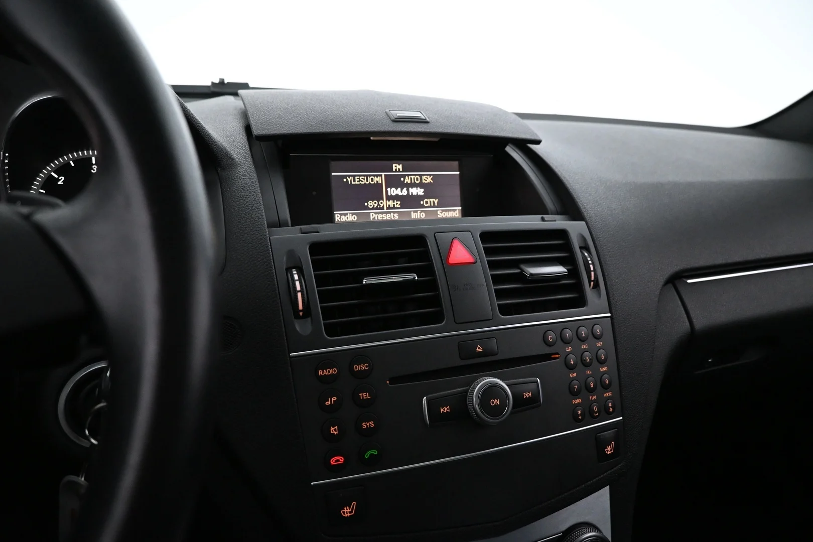 Car Image - 3dhq7JAATj9ghvd0qFWl8b