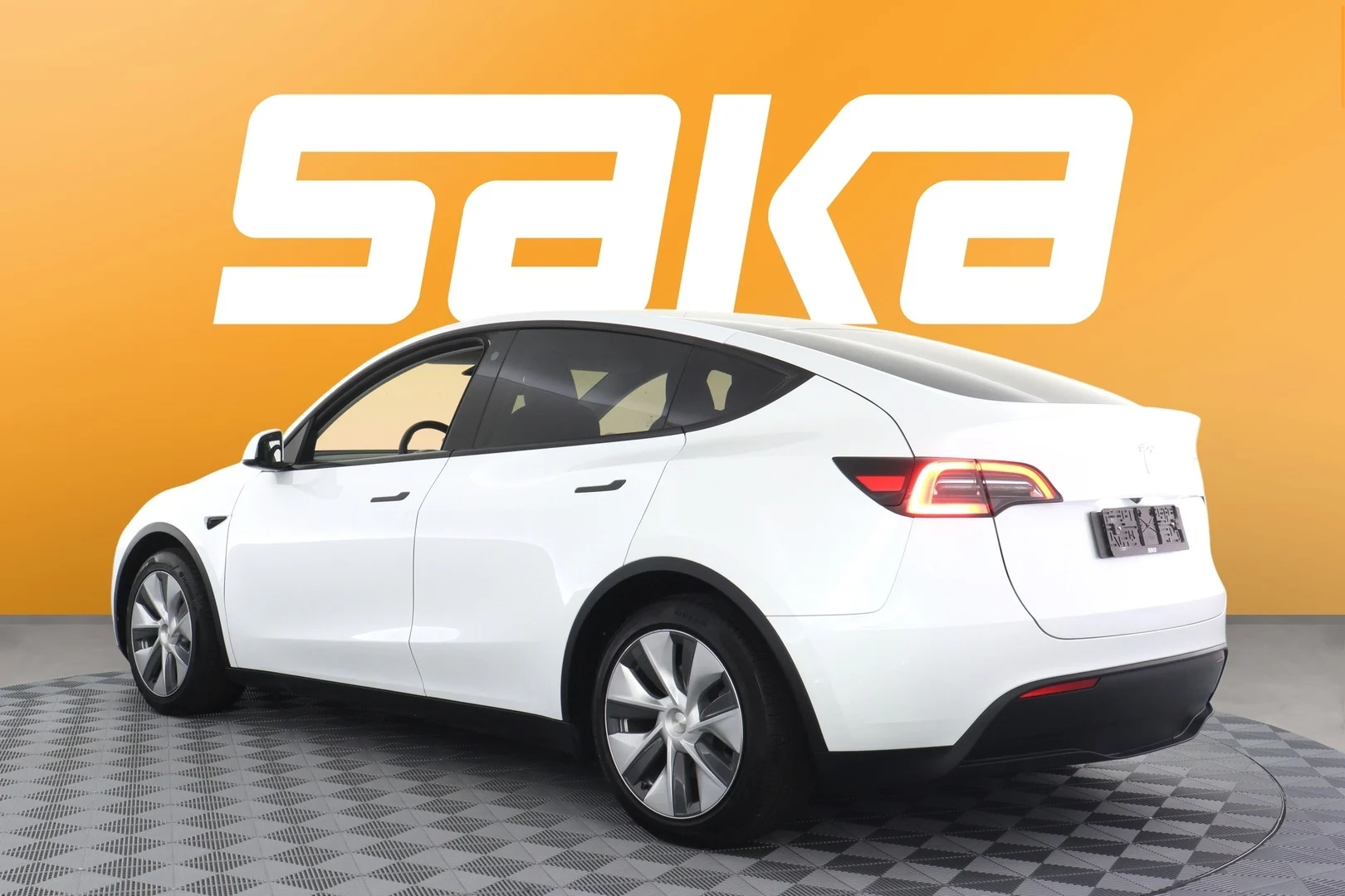 Car Image - 7kG3th3ieoHuUtHv0vzMOk