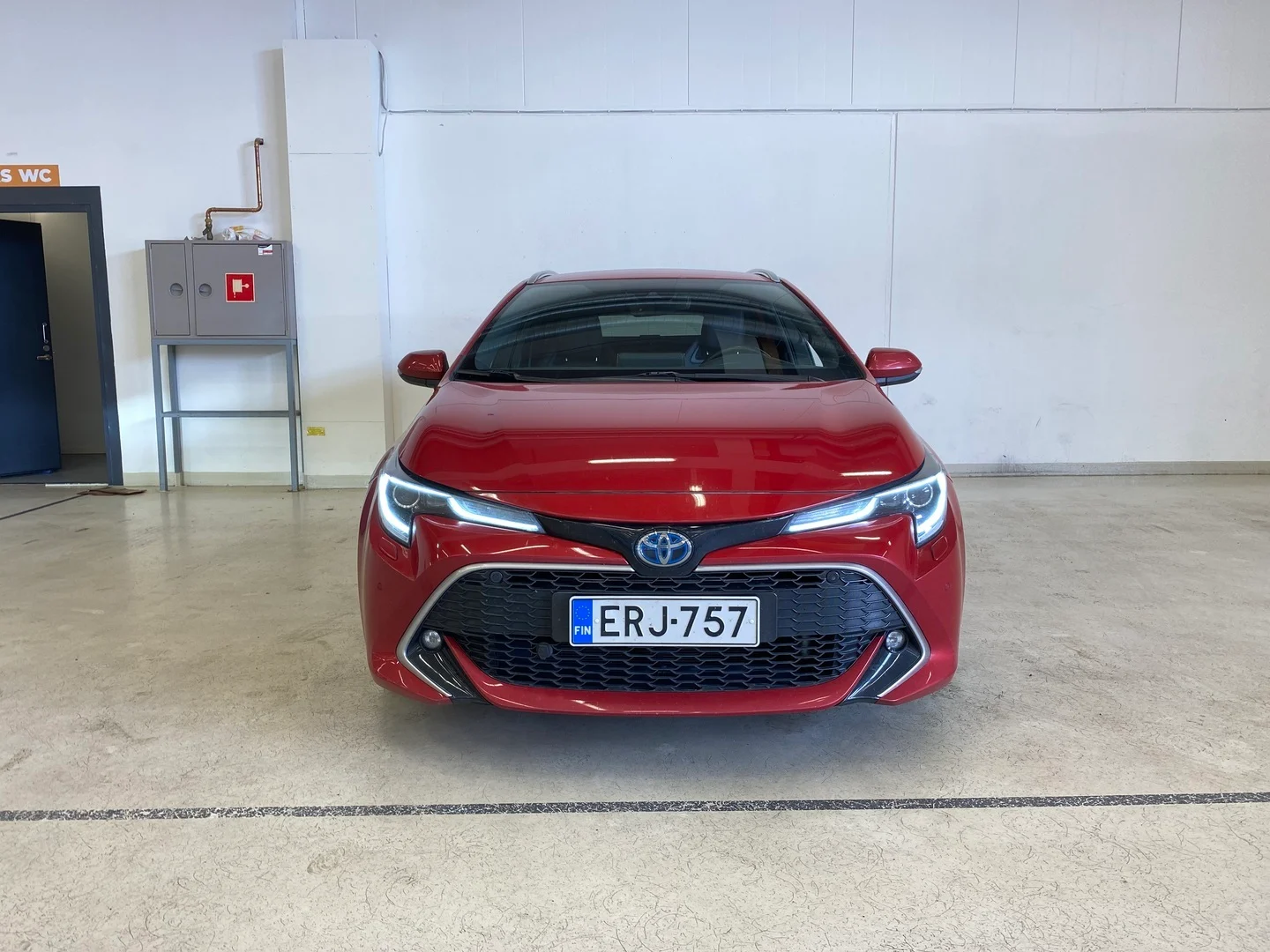 Car Image - 6yLYcoJrL18Mzrk3RTwsCU