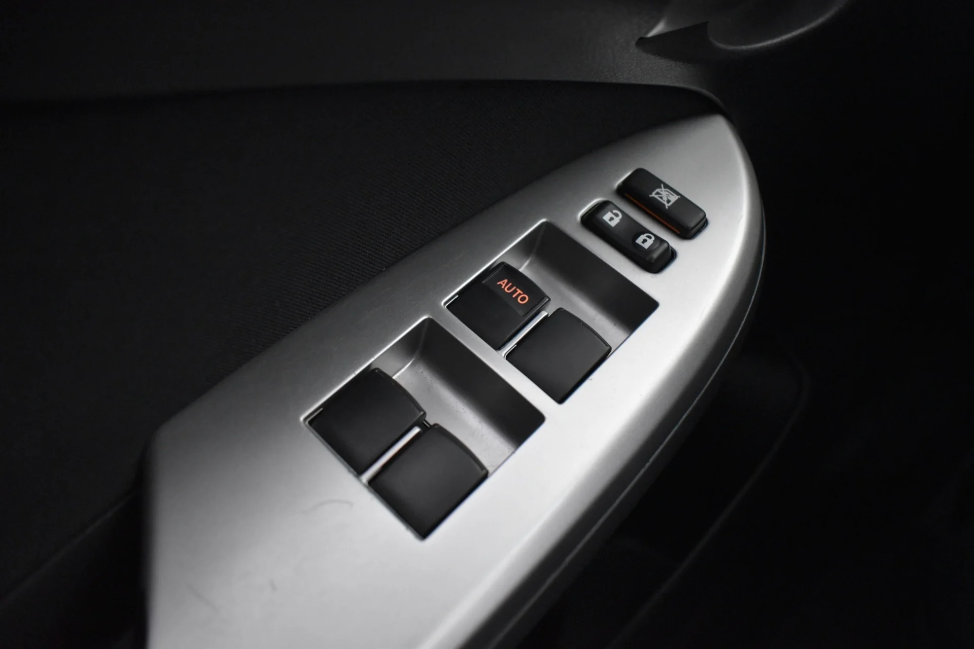 Car Image - 1OB2uWhGCzCJjNeOdwyje4