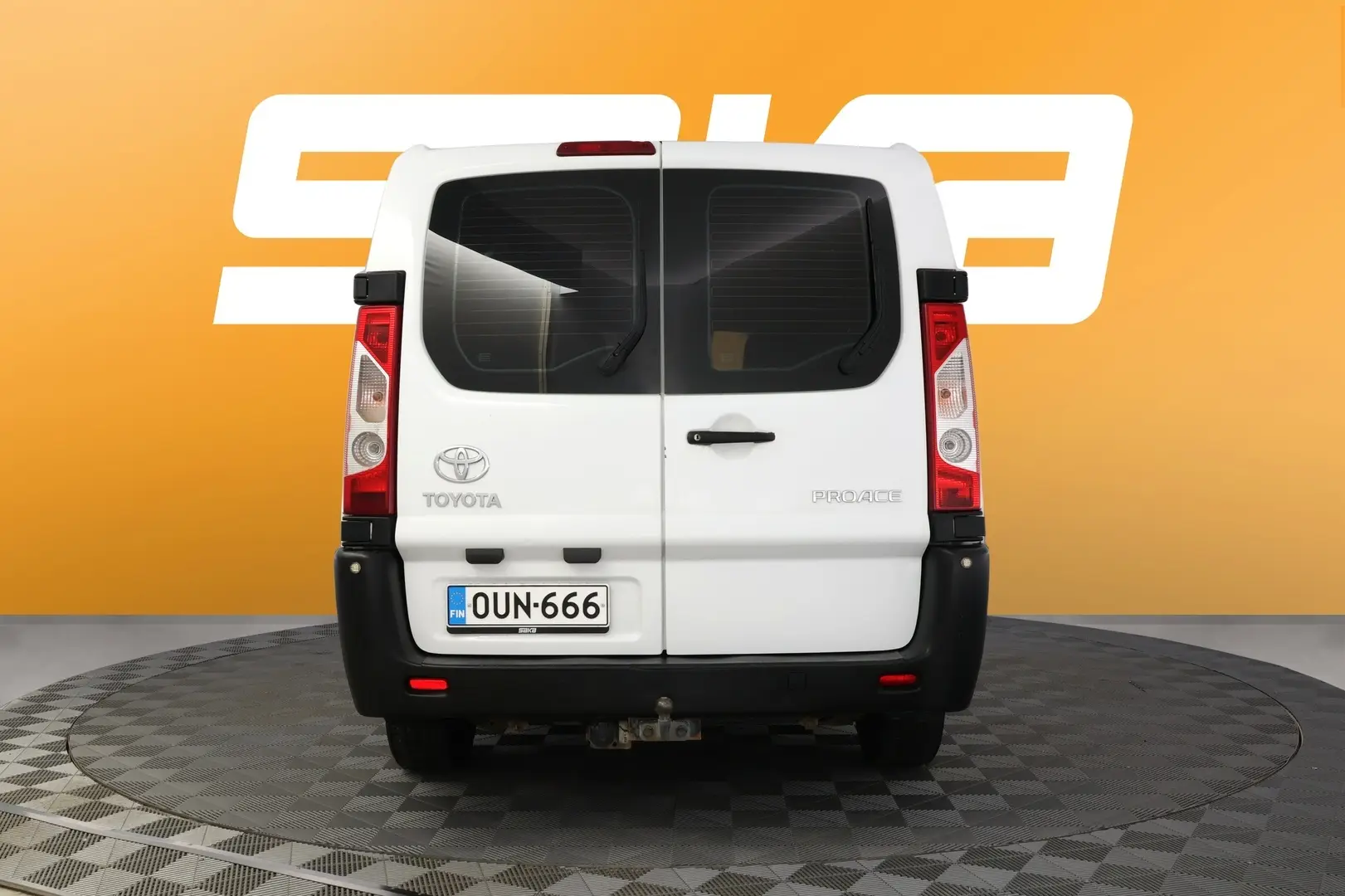 Car Image - 2x5xRauuoKXnkGe6QrqeH4