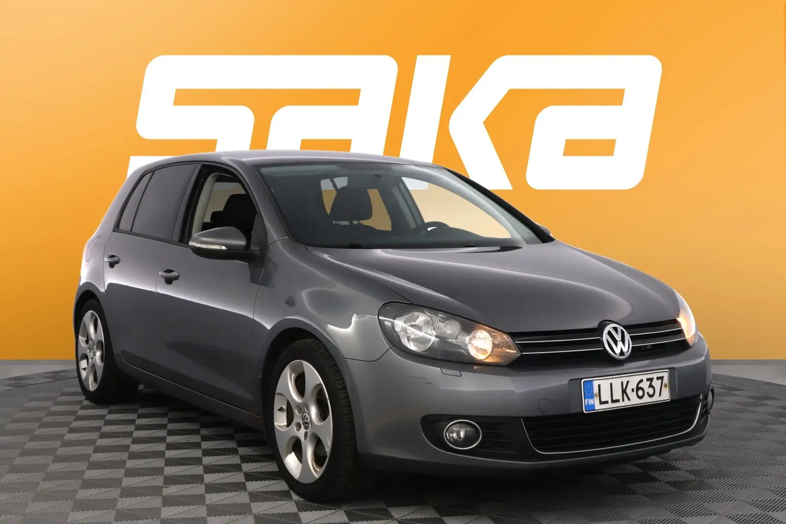Car Image - 1RHrr6IdQq6AT0oHzhn2os