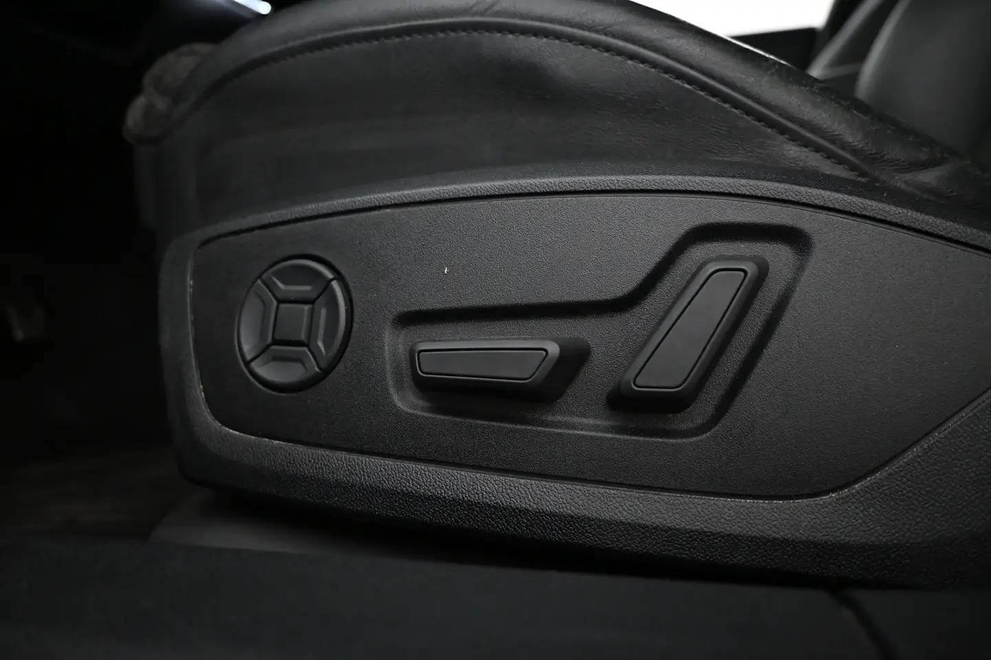 Car Image - 1py0Qttz7TFUY2S5NVBXs4