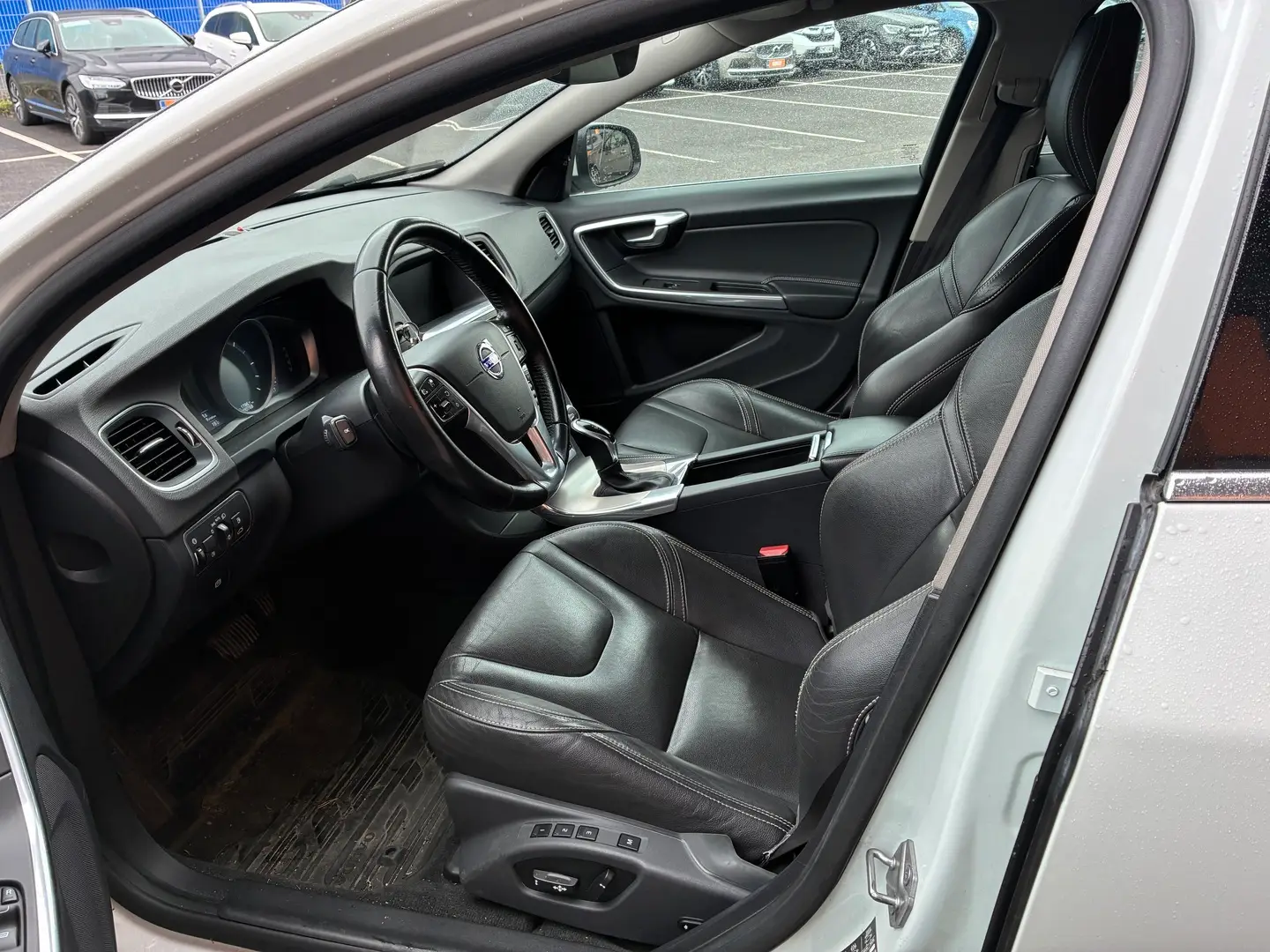 Car Image - 6JhDgodQqb0ZUCxAJBStbl