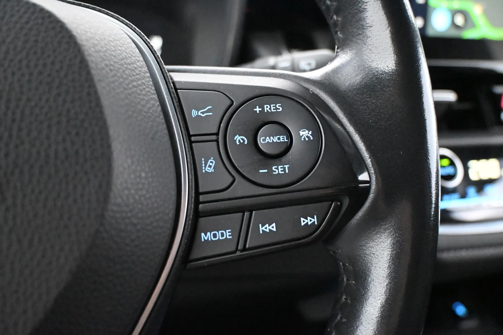 Car Image - 6iKB0iLBbDyv3vjF7XWz6r