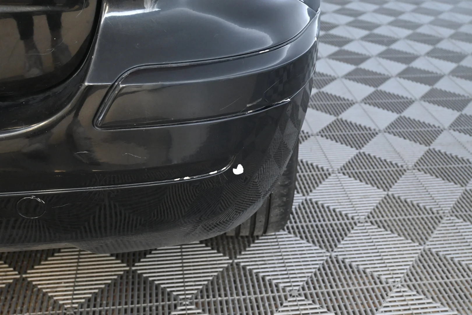 Car Image - 4RtncZOc1TPkBM4gDeyrJ9