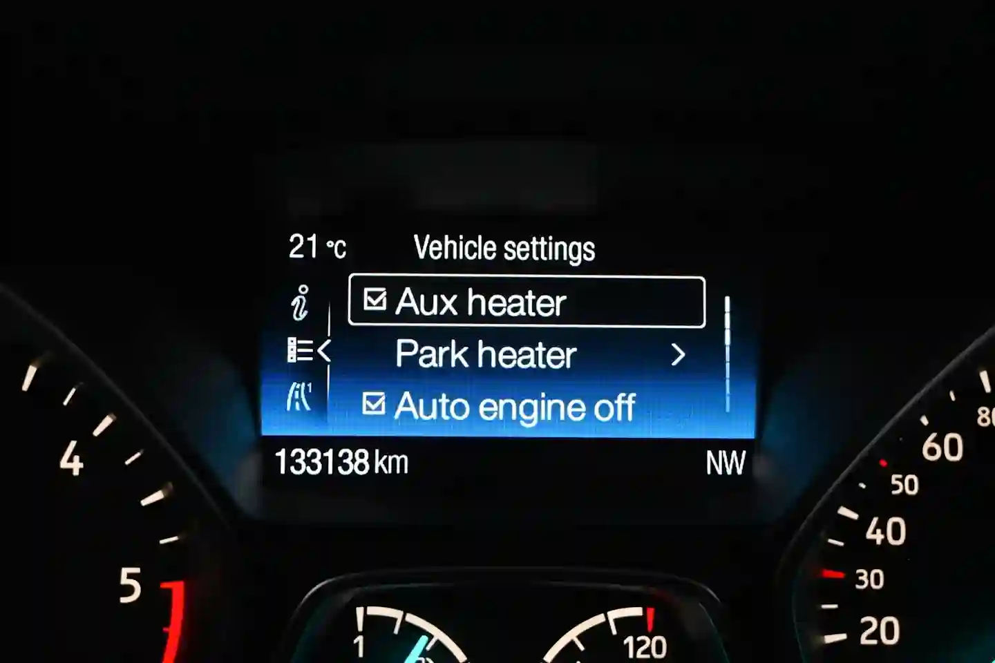 Car Image - 5wY5KBbtjqzTolco2OaoSe