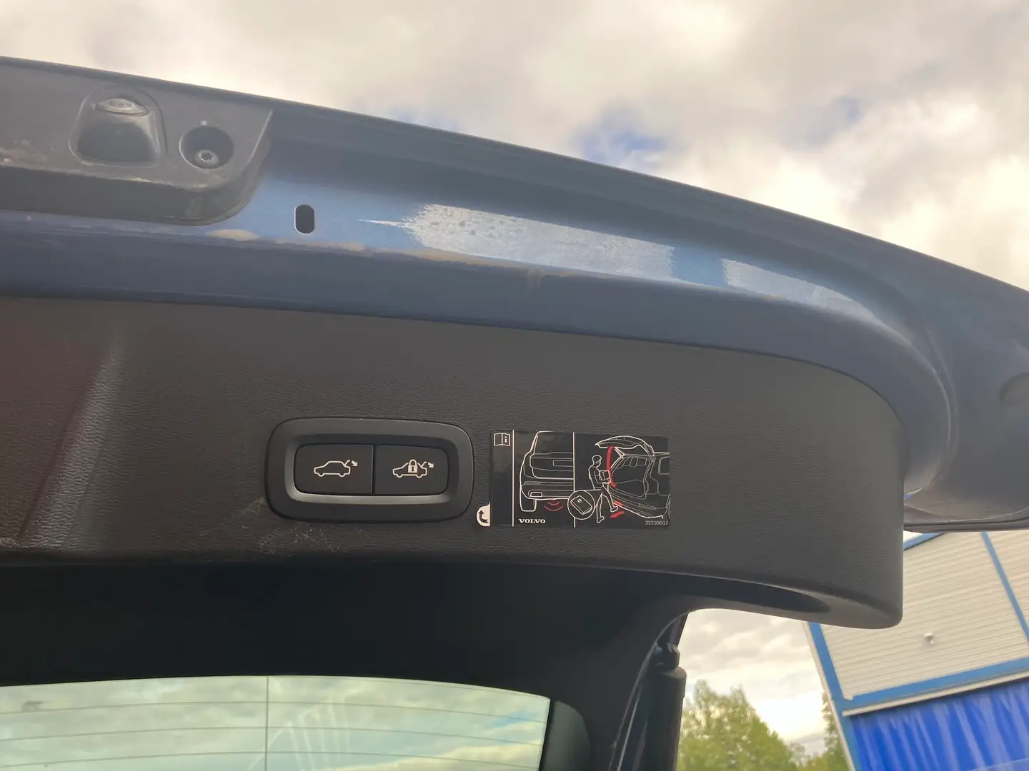 Car Image - 5I1GuT6WDP5LpRsO24QJNV