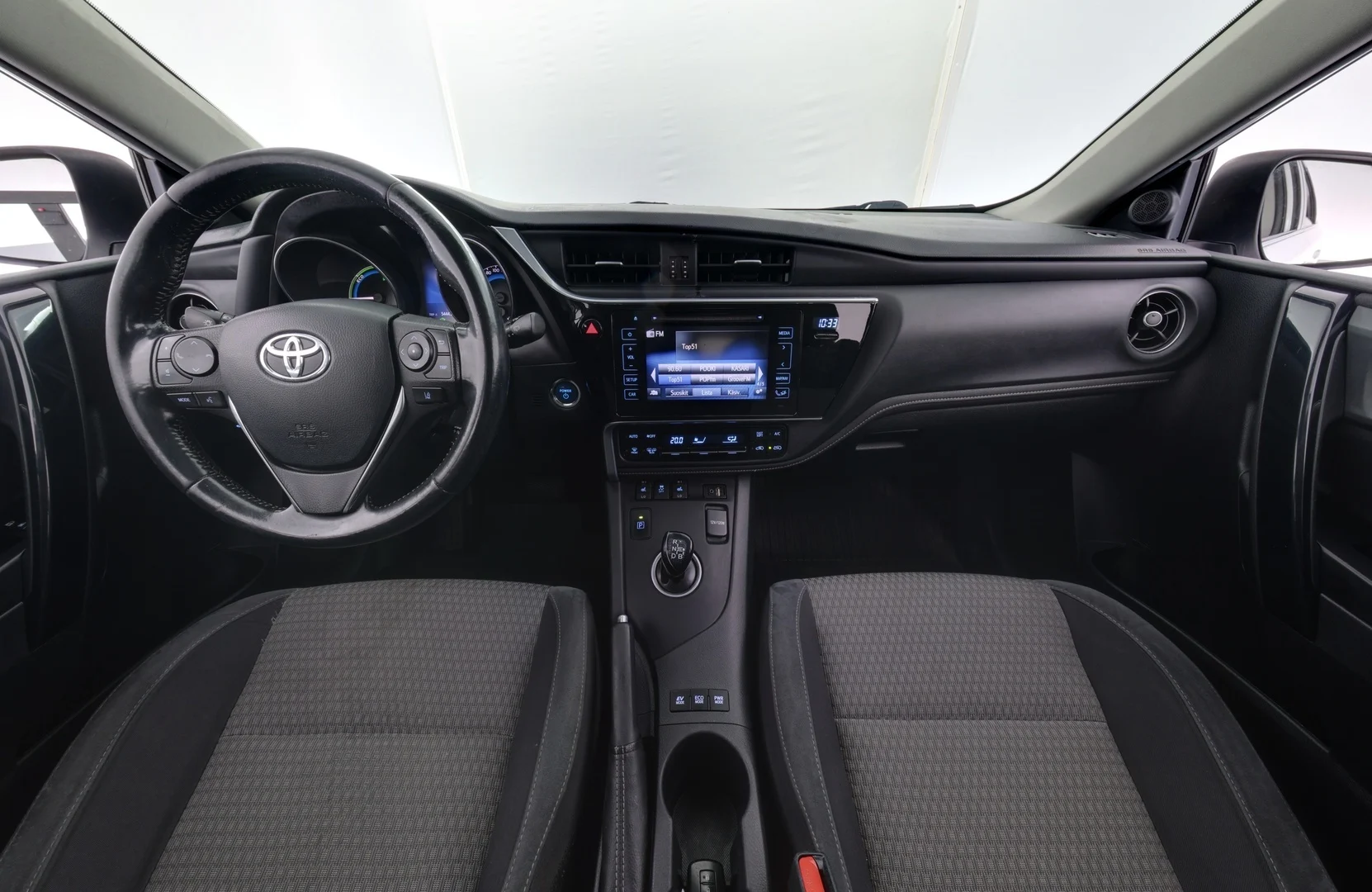 Car Image - lw0Uc41aFDEHgGVd5fuPP