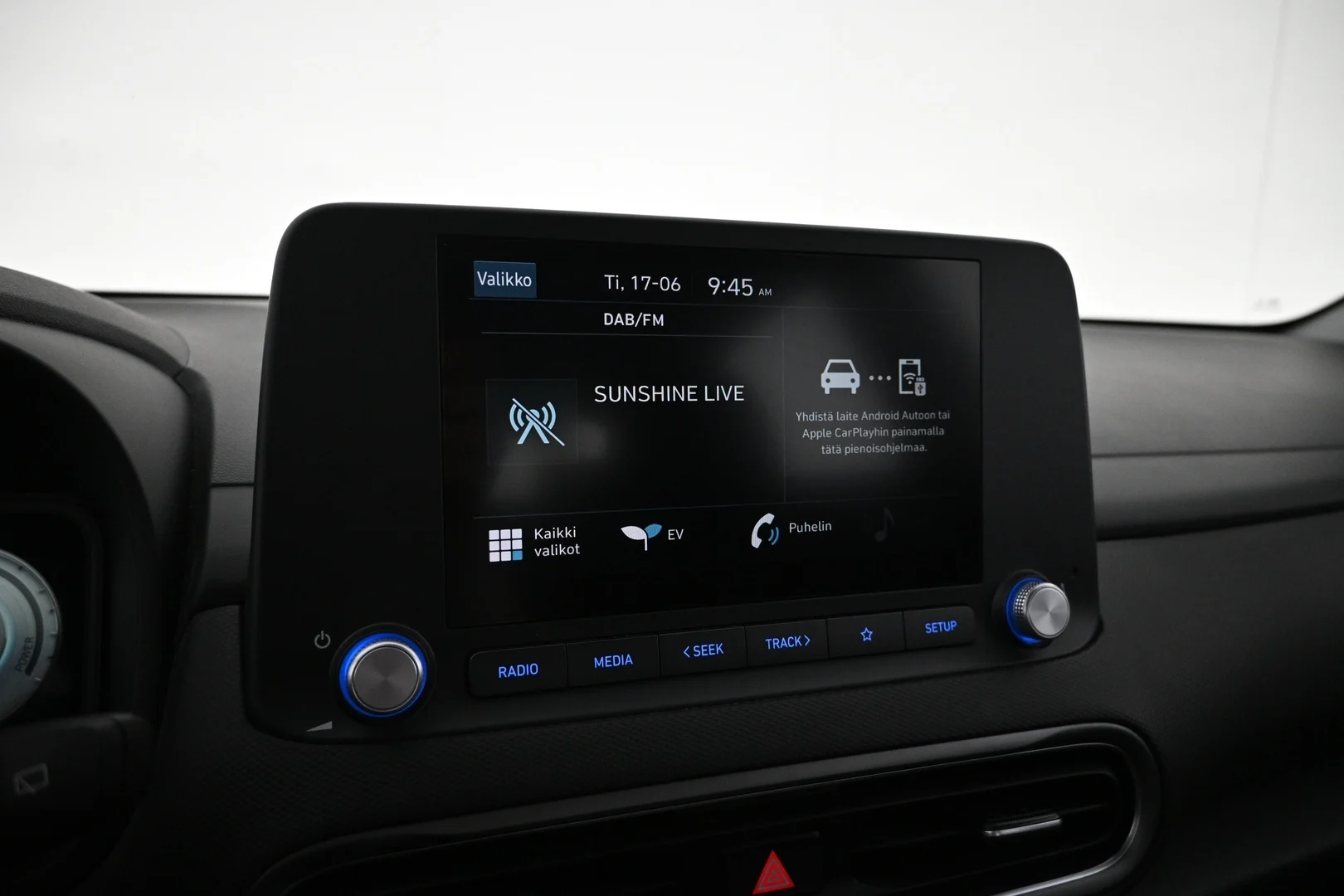 Car Image - 4sR4fbSn7uHkdHiFiIviIb