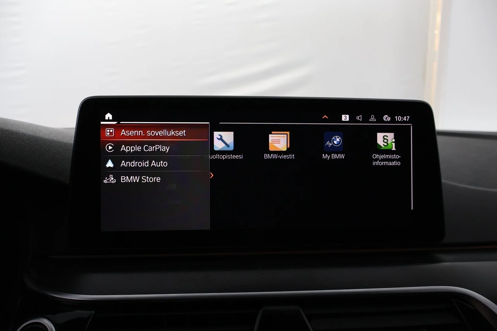Car Image - 45wvZf5Z4Lr2syUms2CUD1