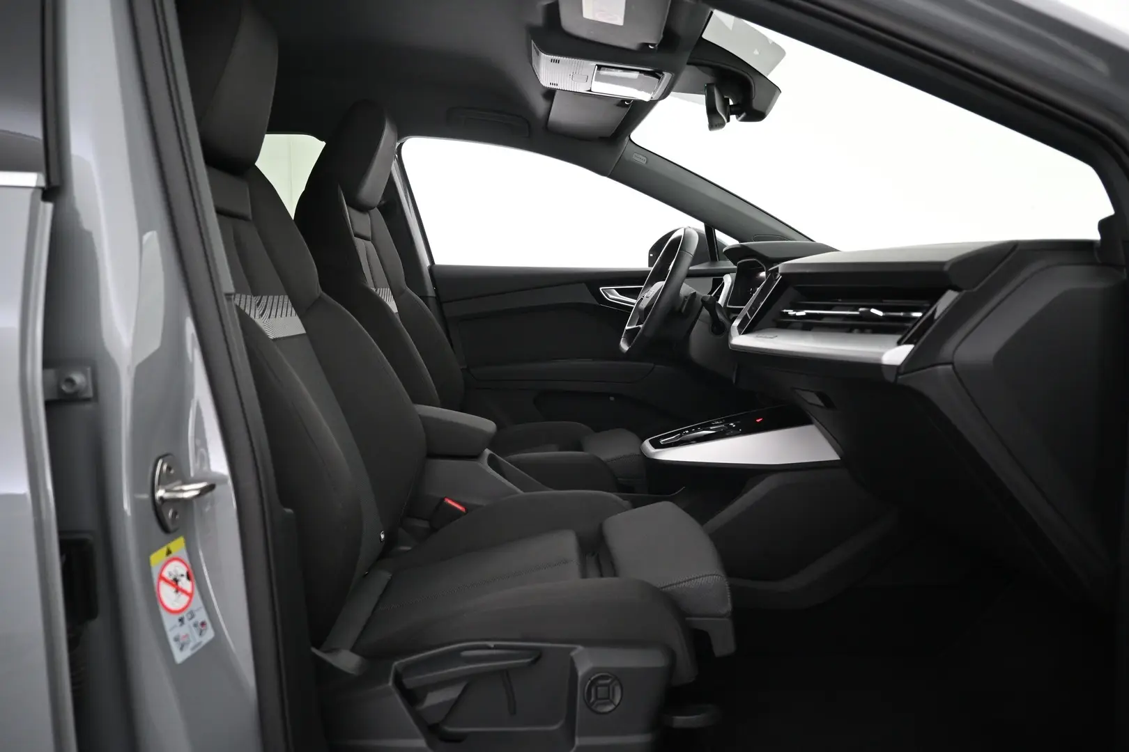 Car Image - 622oQcZY4wfS7JY8vJvaVj