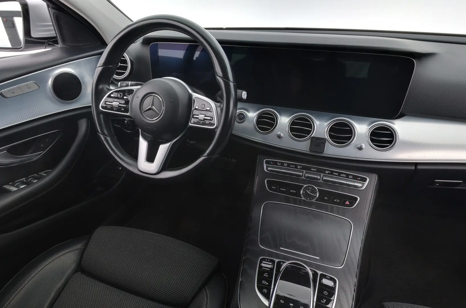 Car Image - 21YgWEP1tylFiEpQBIB64w
