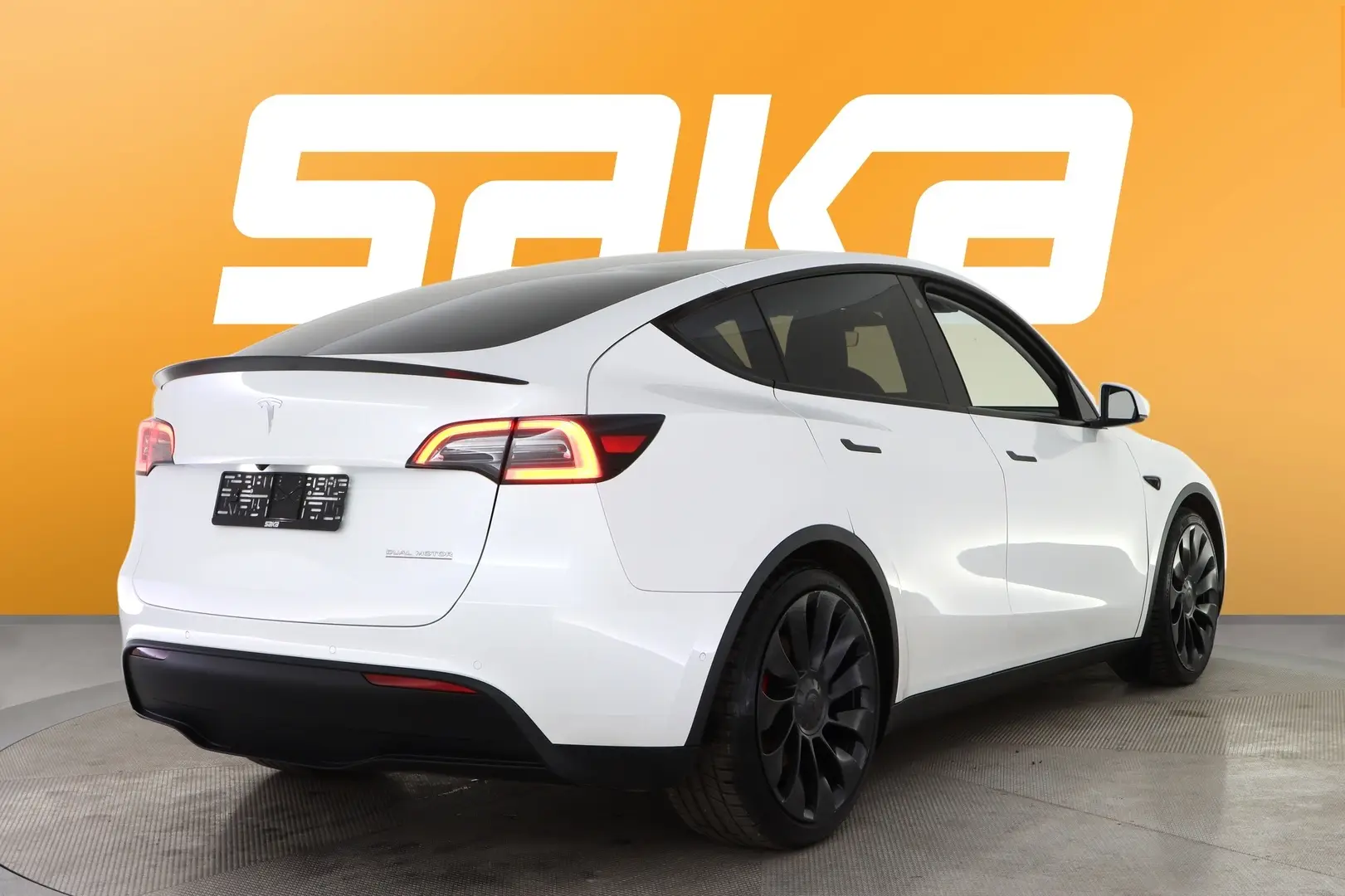Car Image - i8Ml8YZTK2exXp3PXOyu8