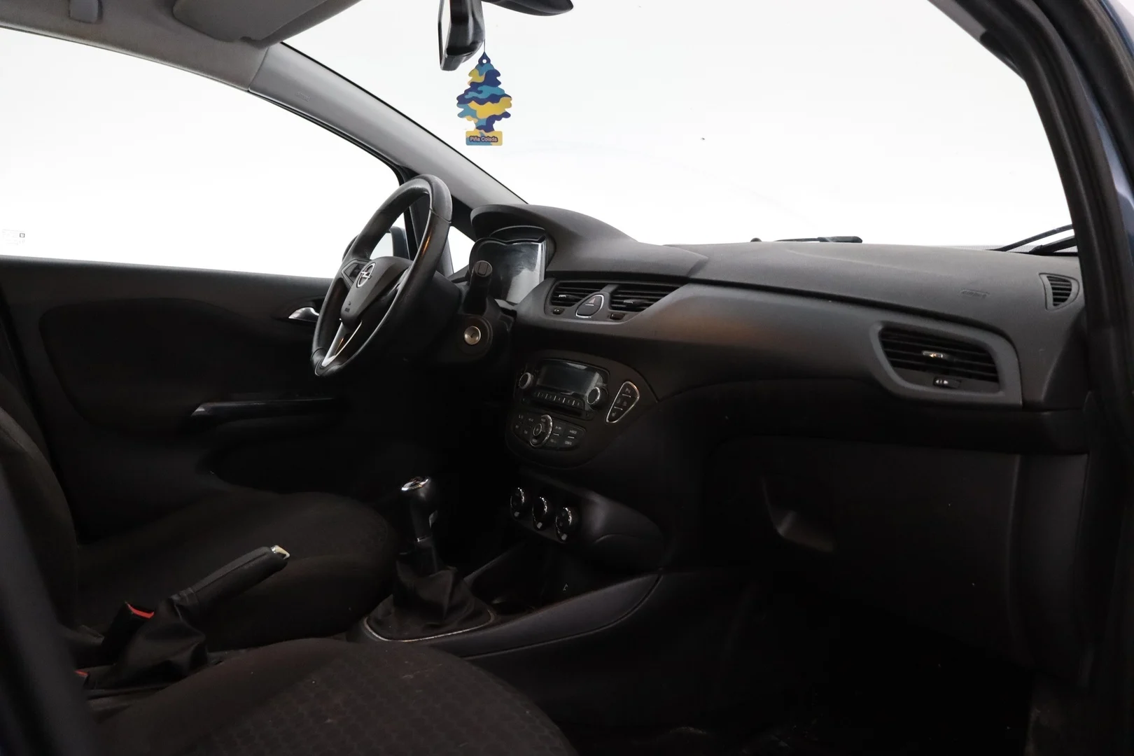 Car Image - 3D8P4cFbMTKtgvNBO8tri2
