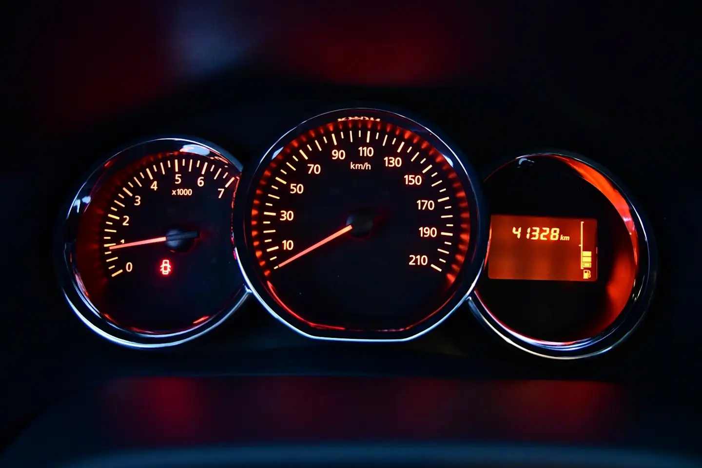 Car Image - 6E8gCi3ved2tRo4gamEw7R