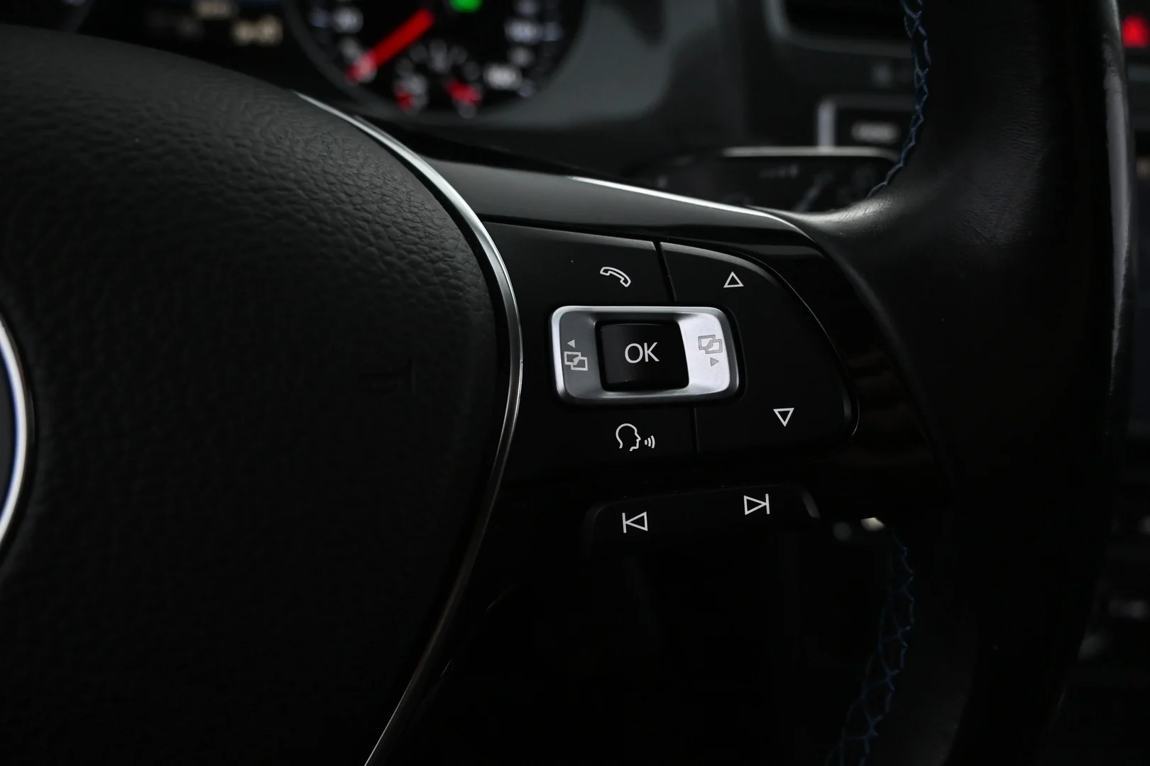Car Image - 2nz4MiyaHXpPTcqfHZoZQ9